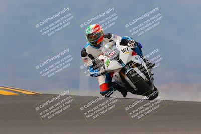 media/Sep-11-2022-SoCal Trackdays (Sun) [[81b7e951af]]/Turn 9 (930am)/